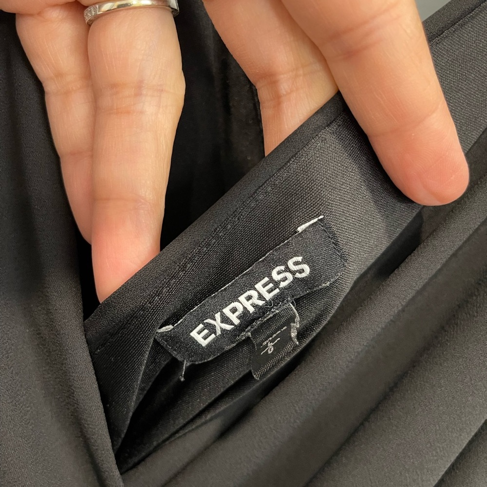 👠 Express Jumpsuit 👠 - Picture 6 of 8